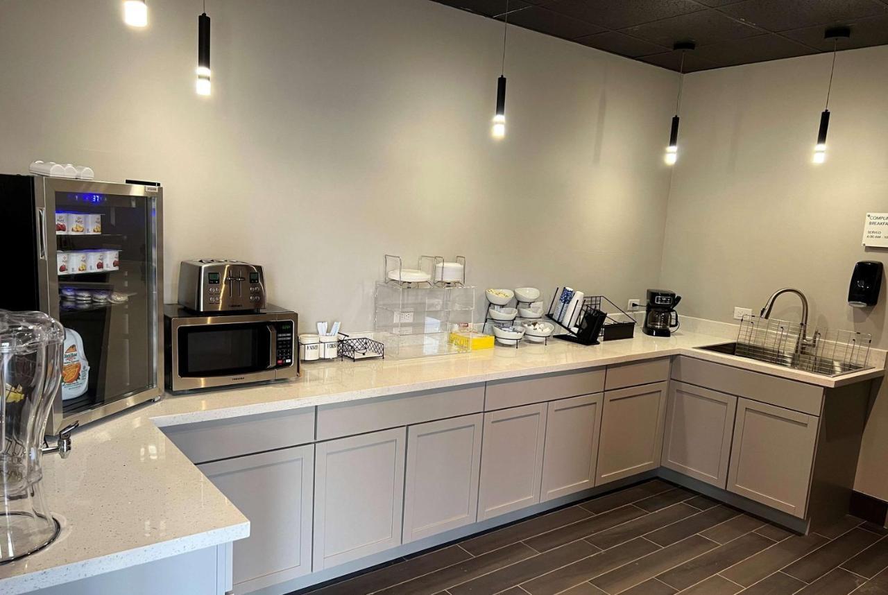 Ramada By Wyndham Studio Suites Dothan Eksteriør billede