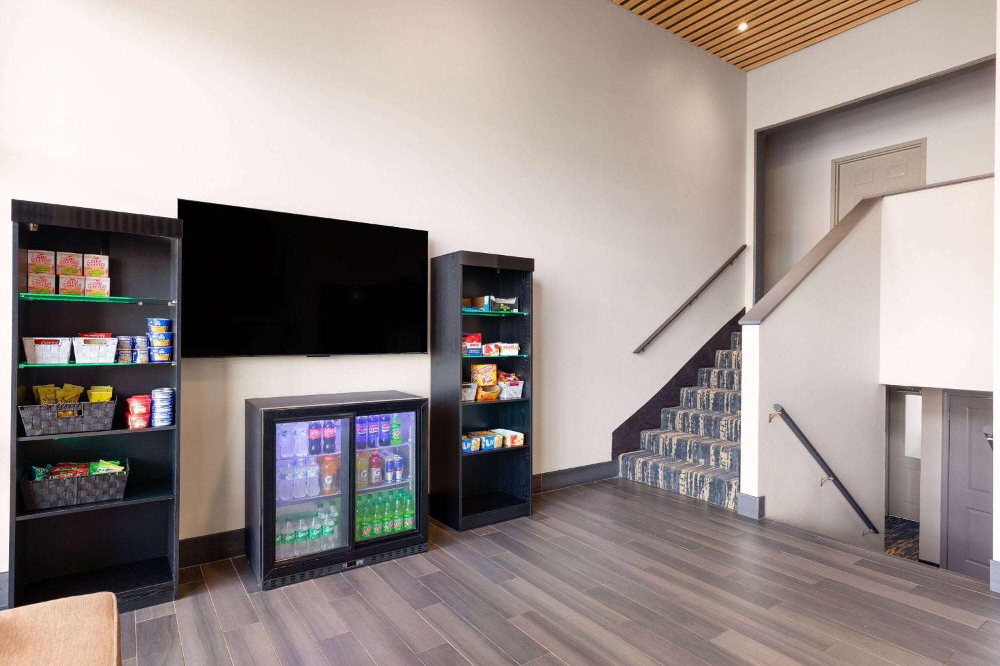 Ramada By Wyndham Studio Suites Dothan Eksteriør billede